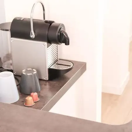 Apartment Le Rostan Deux Chambres Avec Balcons Antibes
